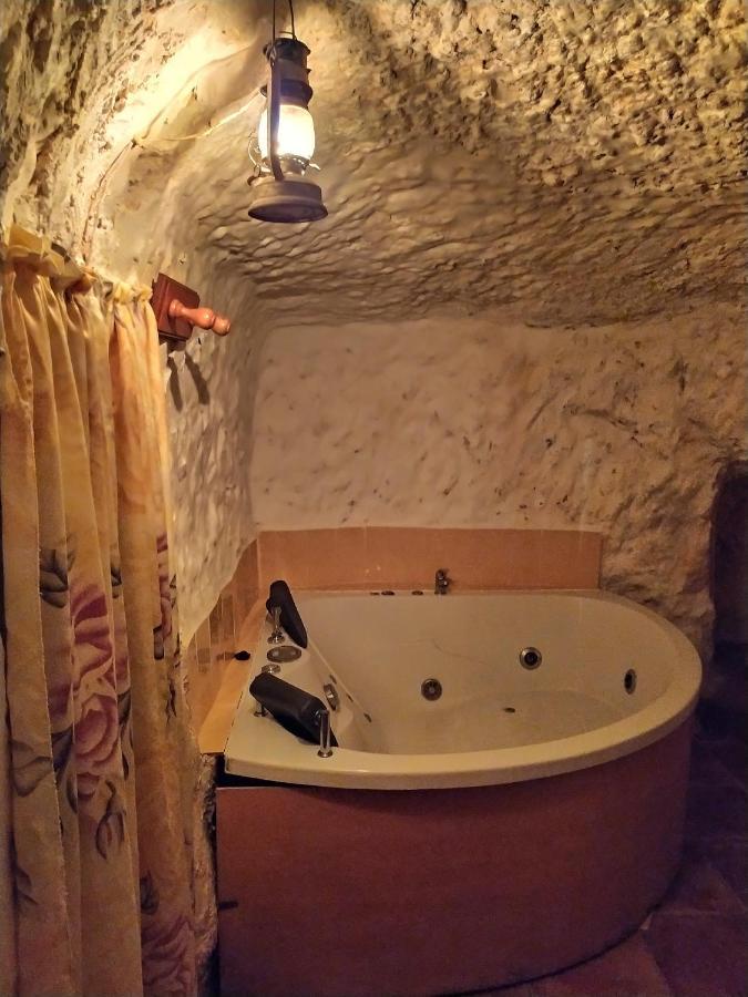 Casa Rural Con Jacuzzi Paraiso Del Jucar Alcala del Jucar Eksteriør billede
