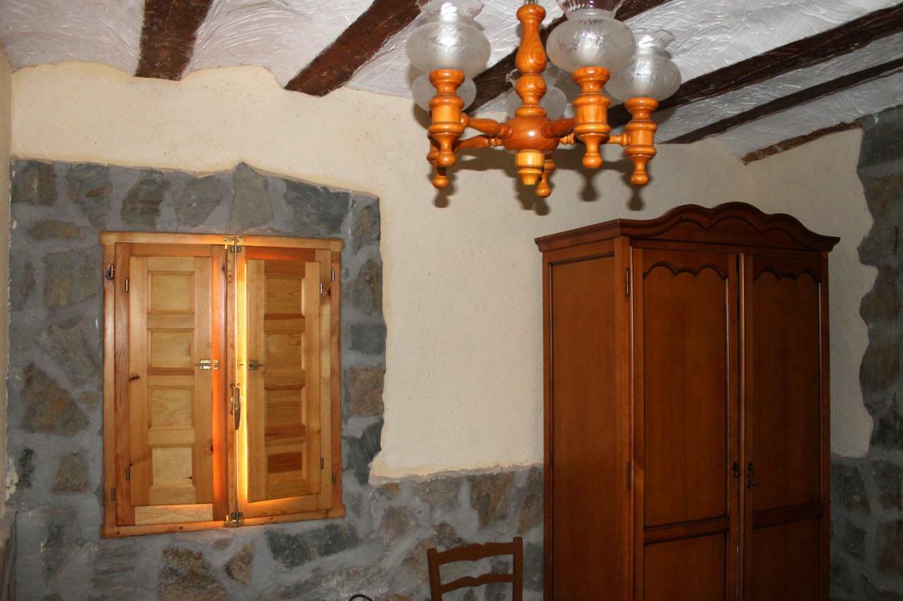 Casa Rural Con Jacuzzi Paraiso Del Jucar Alcala del Jucar Eksteriør billede