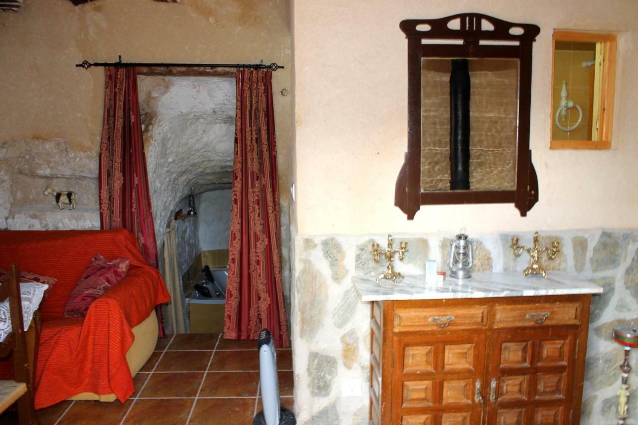 Casa Rural Con Jacuzzi Paraiso Del Jucar Alcala del Jucar Eksteriør billede